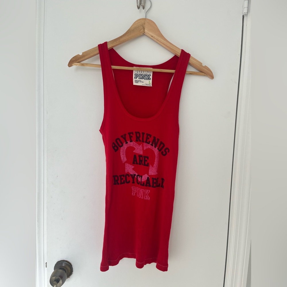 NWOT Victoria's Secret PINK Boyfriends are Recyclable Red Tank 2008 Size Large